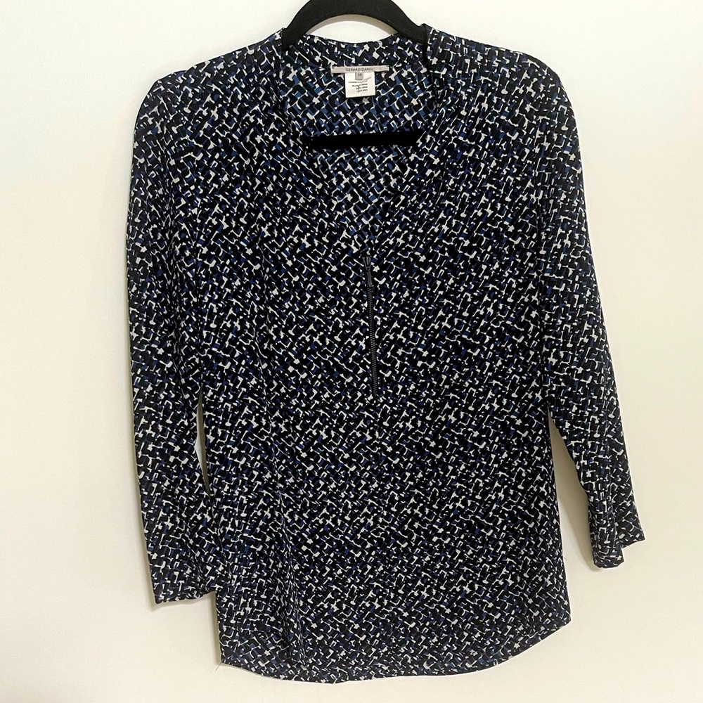 Gerard Darrel Blouse